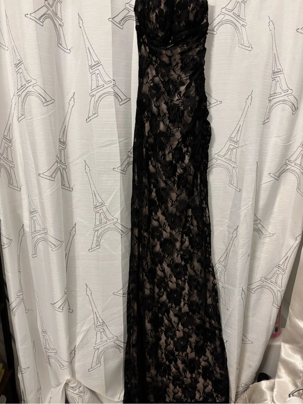 Gothic Strapless Black Lace Evening Gown